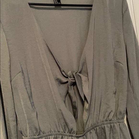 Forever 21 romper - Picture 4 of 5